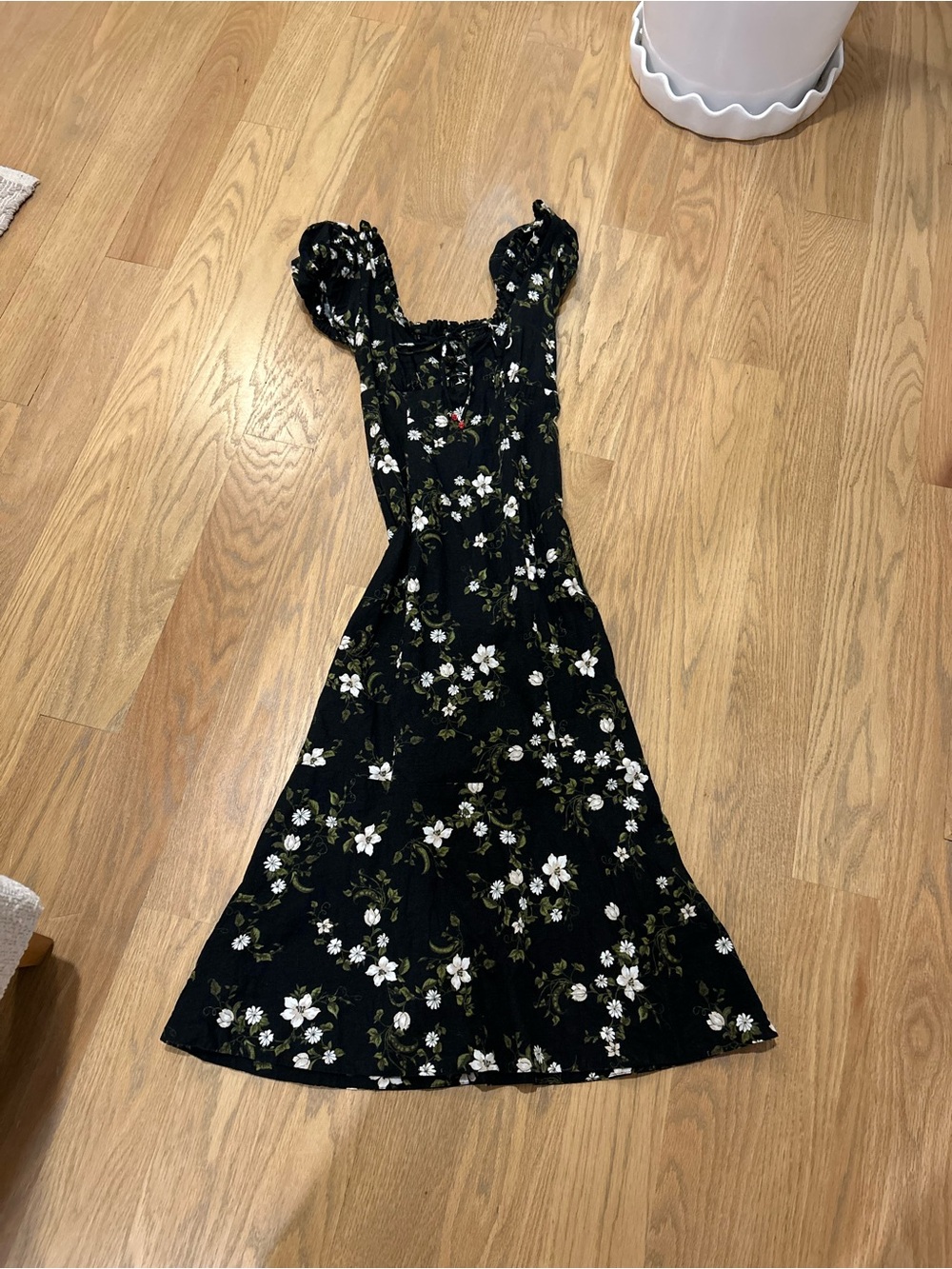 Maeve Black Floral Puff-Sleeve Midi Dress